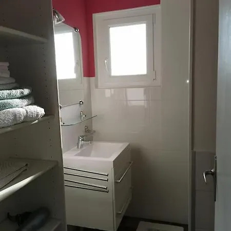 Dependance Au Calme Dans Notre Jardin