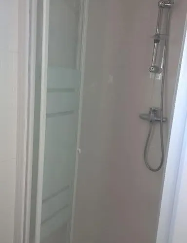 Dependance Au Calme Dans Notre Jardin * Saint-Aubin-Des-Preaux