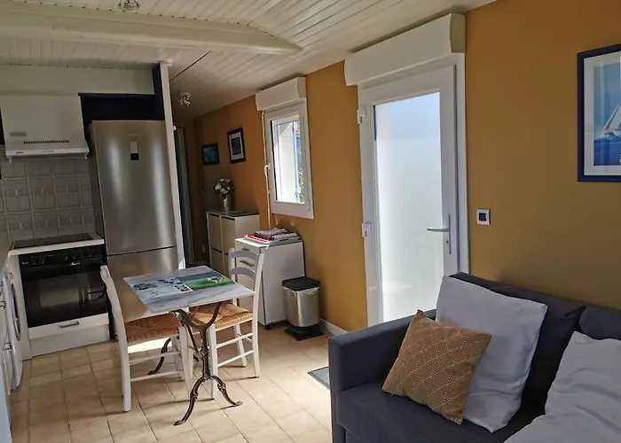 度假居 Dependance Au Calme Dans Notre Jardin Saint-Aubin-Des-Preaux